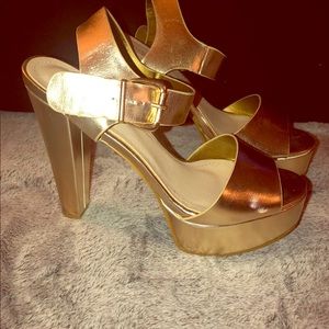 Gold metallic platform heels
